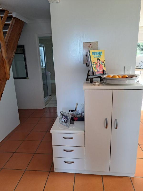 6 Bedroom Property for Sale in Kleinbaai Western Cape